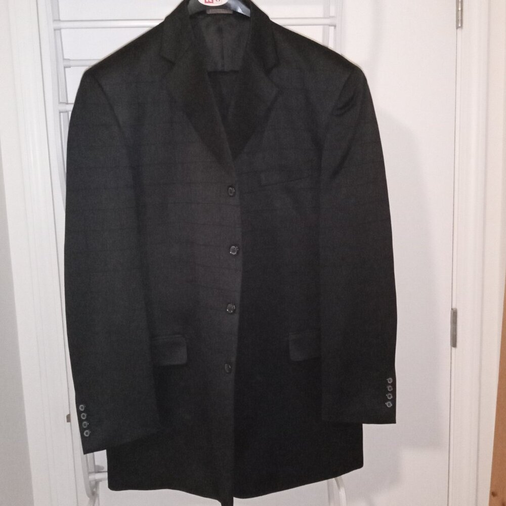 ⭐Spring Cleaning Sale ⭐ Black on Black 2 Piece Suit